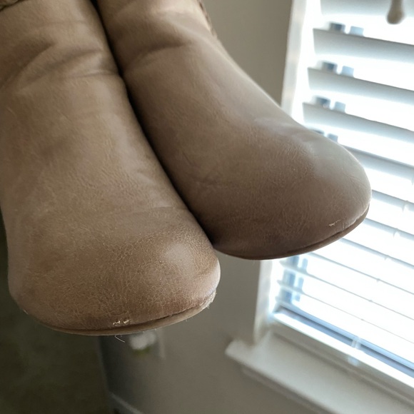 *SOLD* Booties Wedges - Picture 7 of 8